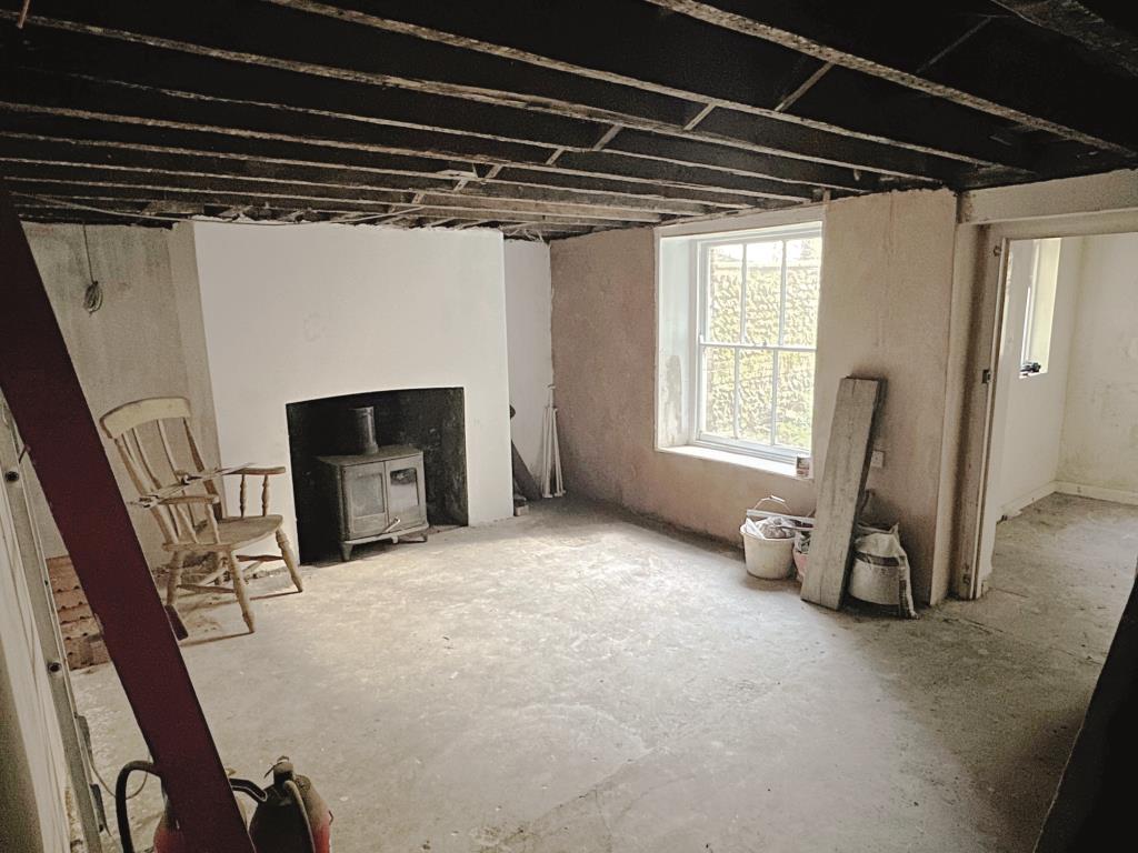 Lot: 96 - FIVE STOREY PERIOD BUILDING WITH POTENTIAL -